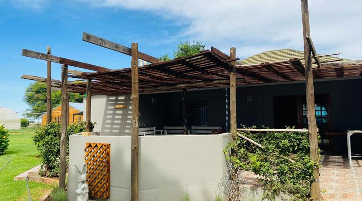 Biekiesvlei Air BnB and Coffee Shop
