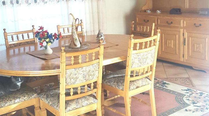 House Cottage and Contractors Manor