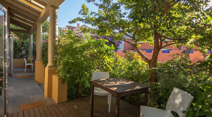 Silver Lattice Guest House