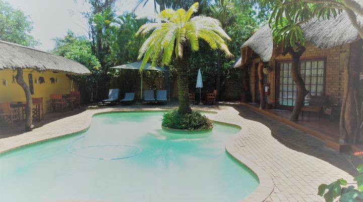 Trees Too Guest Lodge