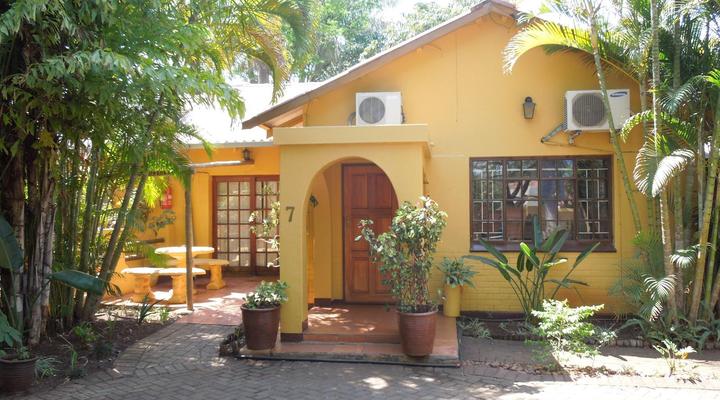 Trees Too Guest Lodge