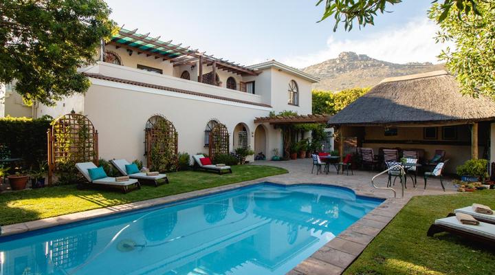 A Tuscan Villa Guest House