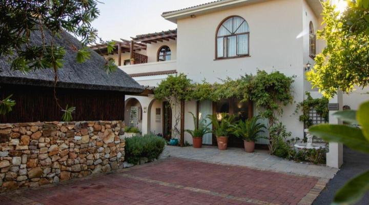 A Tuscan Villa Guest House