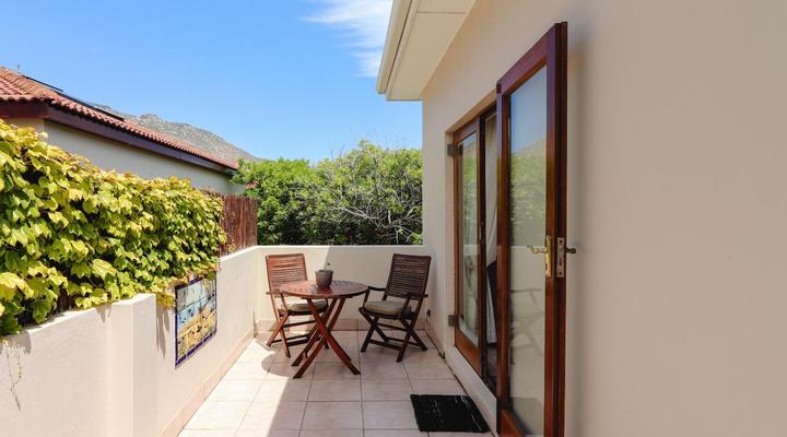 A Tuscan Villa Guest House