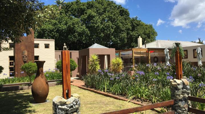 Lily Pond Country Lodge