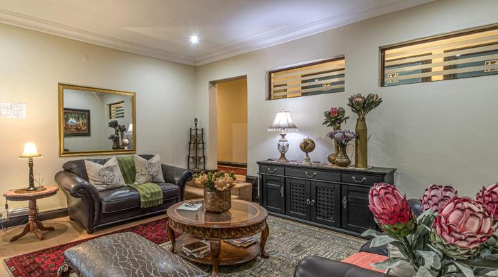 Constantia Manor Guest House