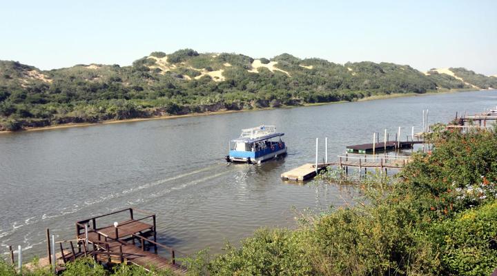 Dungbeetle River Lodge