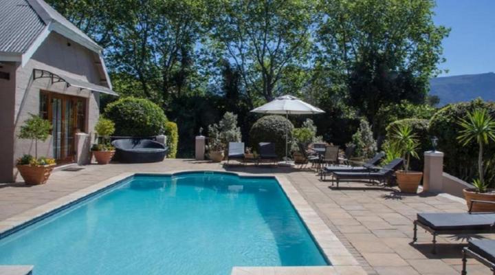 Summit Place Guest House 