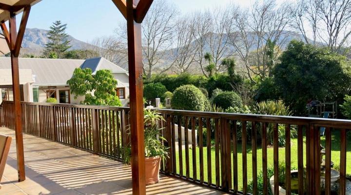 Summit Place Guest House 