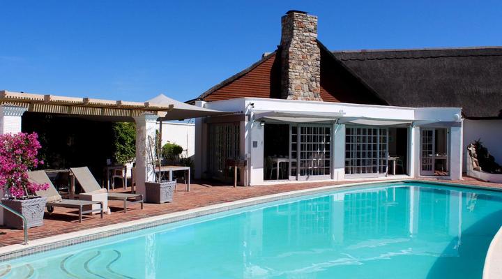 Whale Rock Luxury Lodge