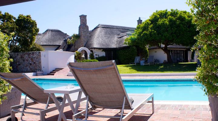 Whale Rock Luxury Lodge