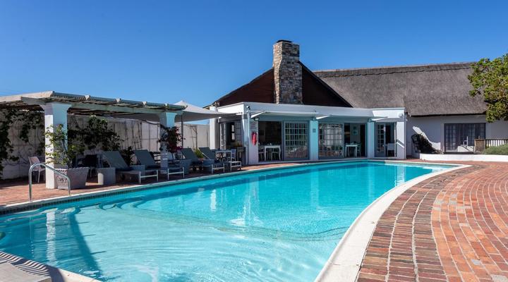 Whale Rock Luxury Lodge