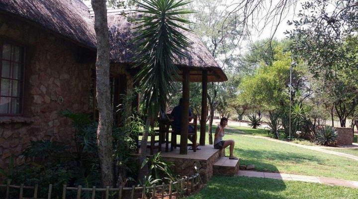 Kwamahla Lodge