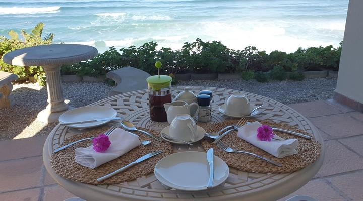 Brenton On Rocks Guest House