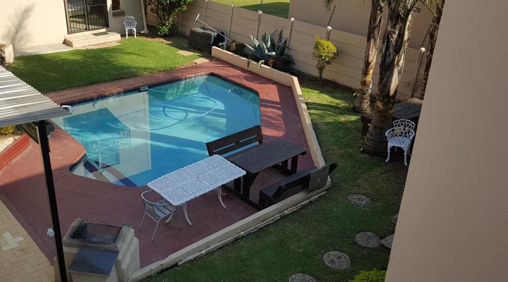 Louhallas Accommodation