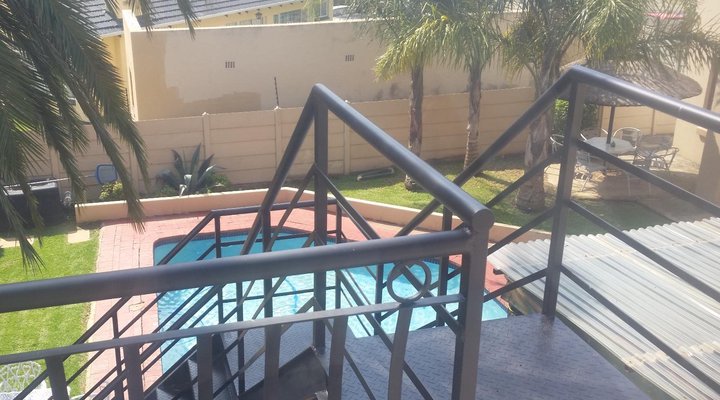 Louhallas Accommodation