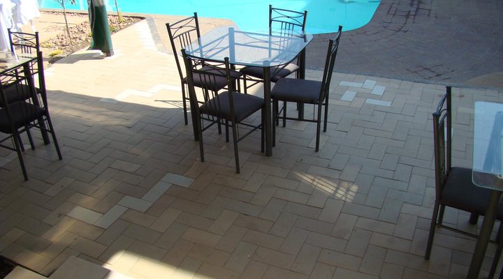 Louhallas Accommodation