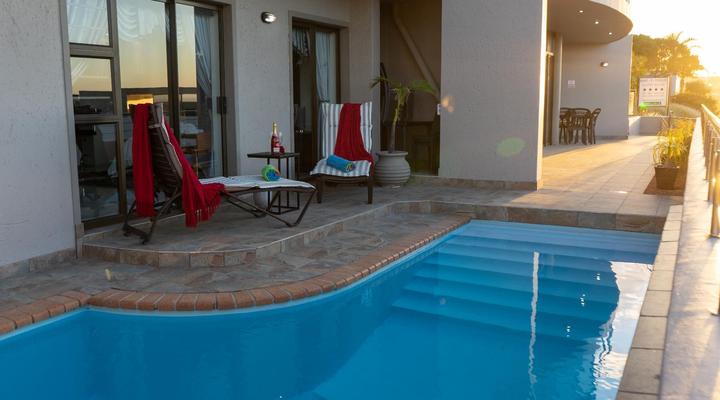 Bar-t-nique Guest House