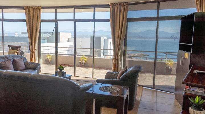 Bar-t-nique Guest House