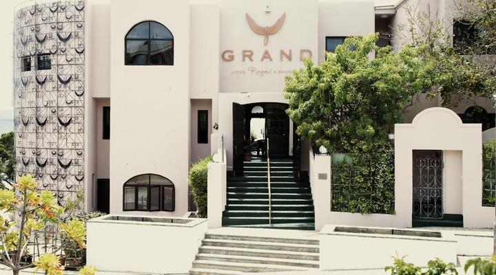 Grand Africa Rooms & Rendezvous