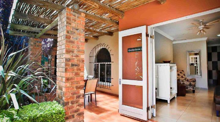 Accommodation @ Van's