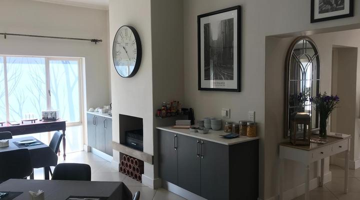 Apple and Spice Guest House