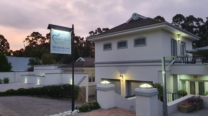 Apple and Spice Guest House