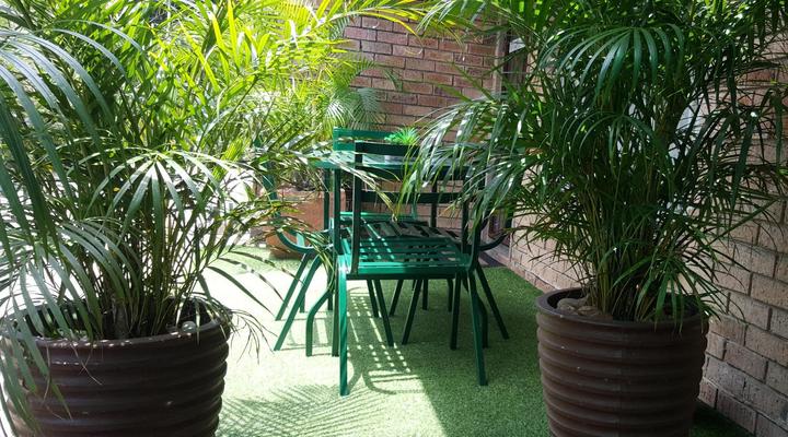 Sunshine Self-catering Guesthouse