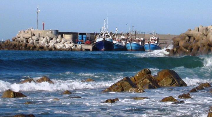 i-Lollo Lodge, River-front Accomodation