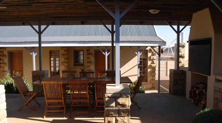 Sandstone Chameleon Guest House
