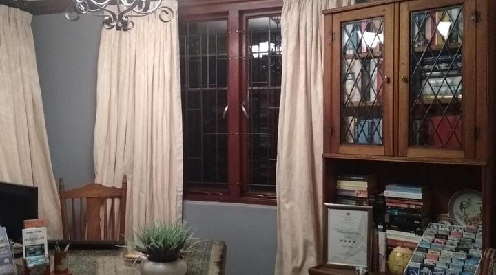 Mulligans Guest Lodge