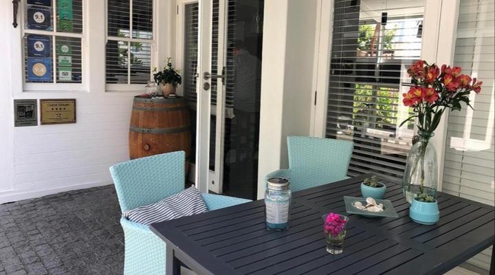 Southerncross Guest House