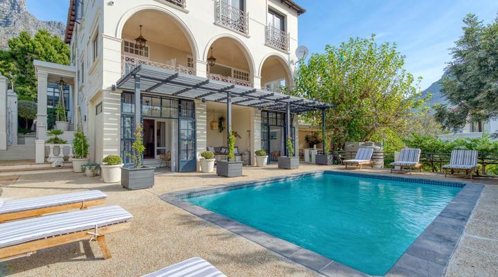 De Tafelberg Guest House