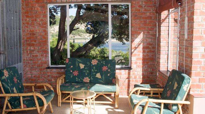 Waters Edge Holiday House