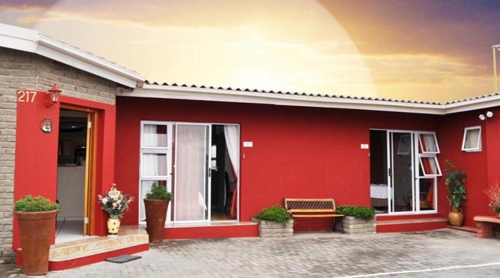 Tina's Guest House 