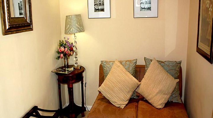 Somerset Lodge, Montagu