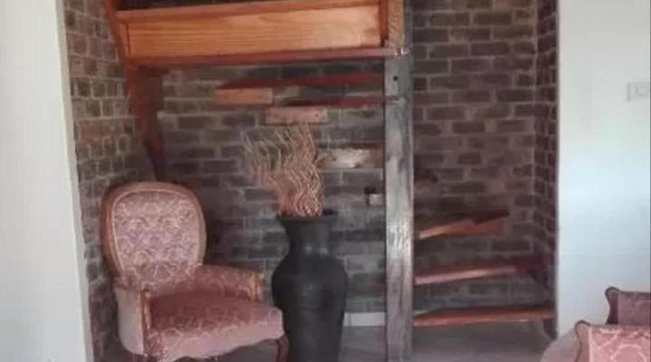 Hamba Kancane Ma-Africa Guest House