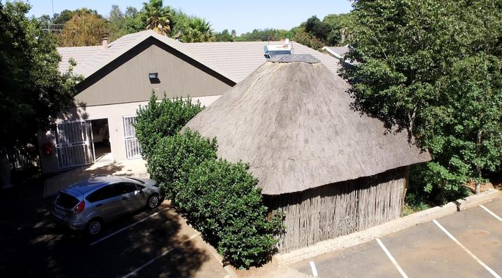 Fin and Feather Guest Lodge