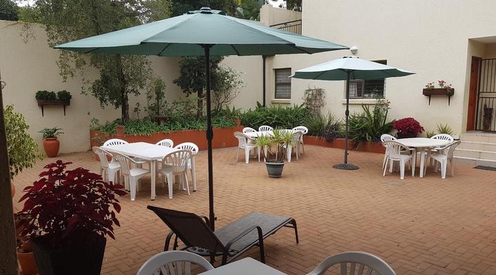 360 Eastwoods Guest House