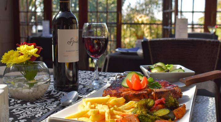 Waterfalls Boutique Hotel