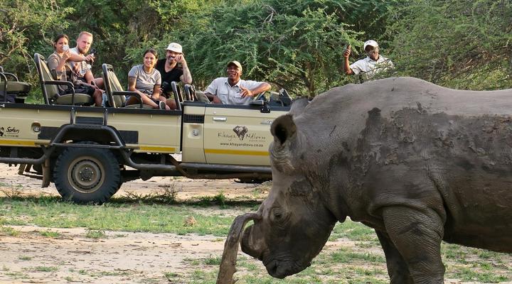 Khaya Ndlovu Safari Manor
