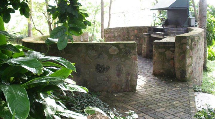 Crocodile Nest Bed and Breakfast