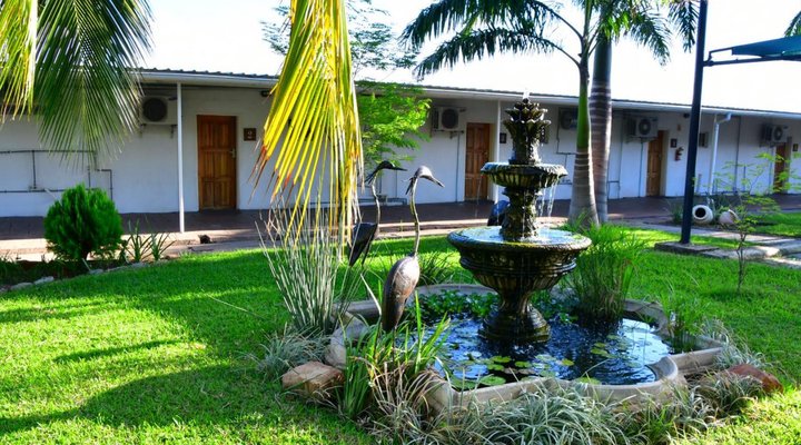 Lake Safari Lodge
