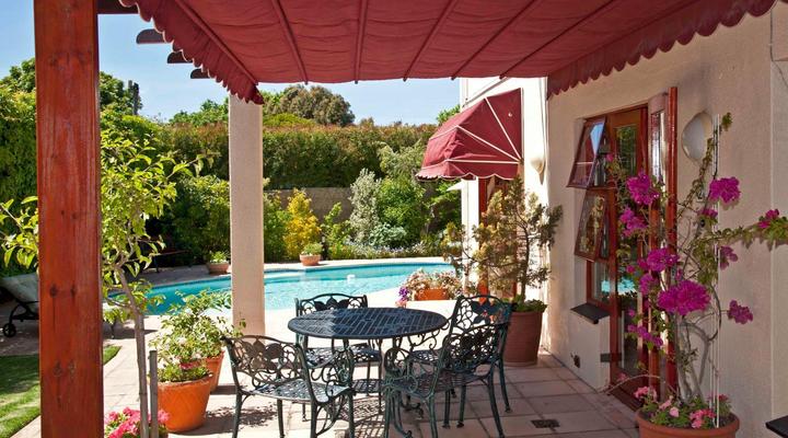 Pinoak Cottage Constantia