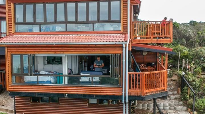 Houtboschbay Honeymoon Suite with Jacuzzi