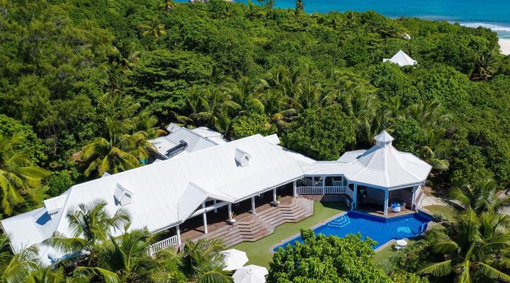 Cousine Island Hotel