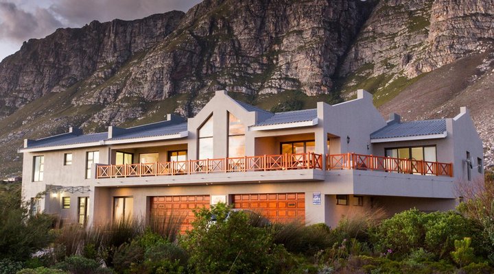 Van Den Bergs Guesthouse B&B