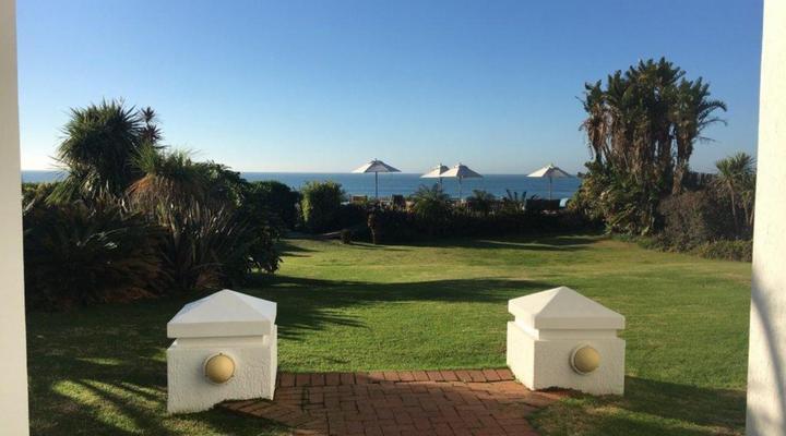 Diaz 15 House on the Bay