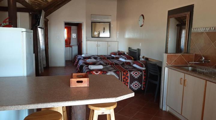 Kalahari Monate Lodge and Camping