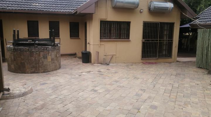 Hide Place Lodge and Spa